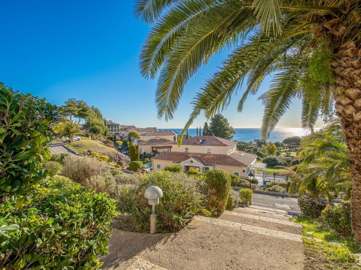 Apartment Village Cap Esterel - Le Village-14 By Interhome Saint-Raphael  Bagian luar foto