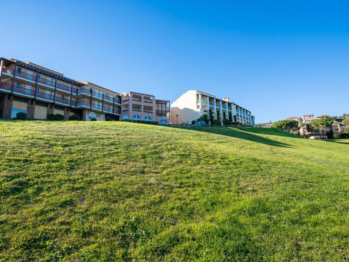 Apartment Village Cap Esterel - Le Village-14 By Interhome Saint-Raphael  Bagian luar foto