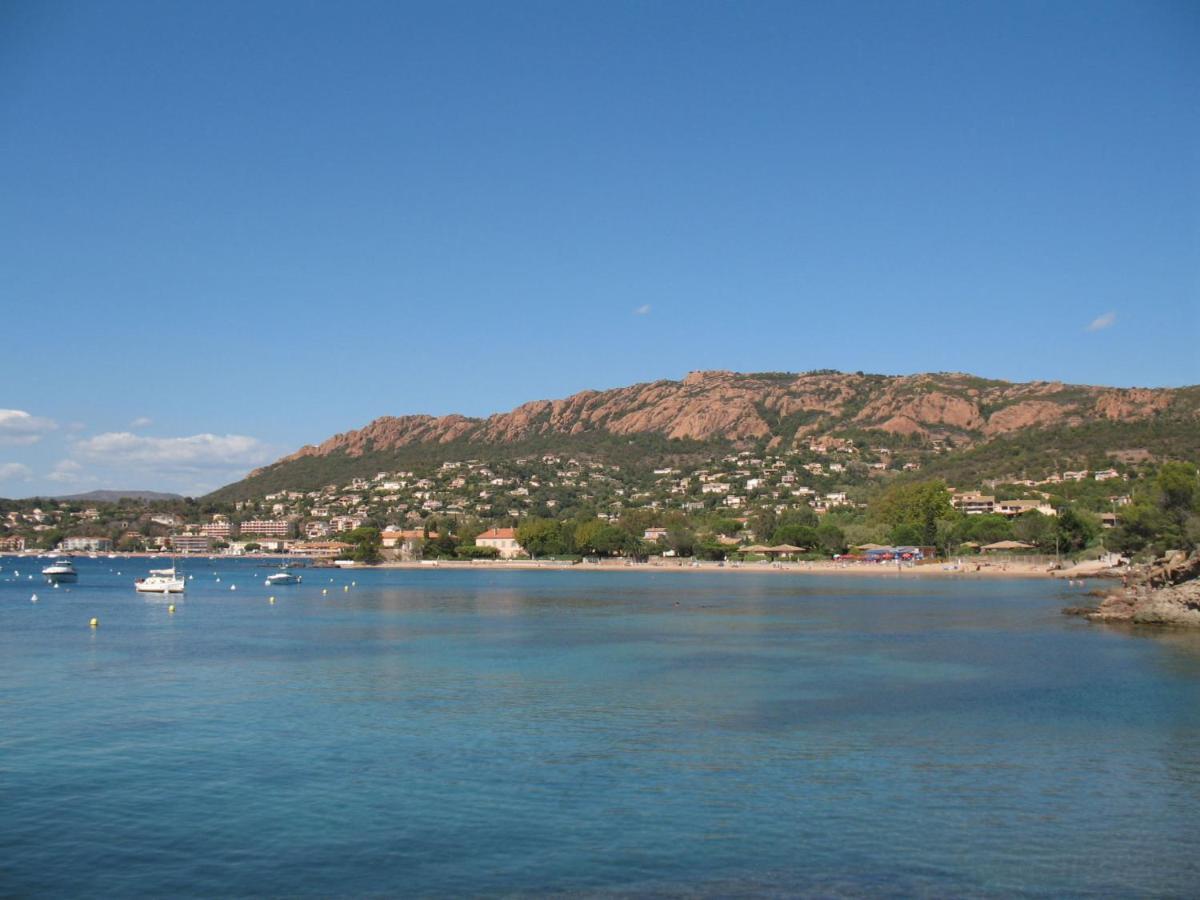 Apartment Village Cap Esterel - Le Village-14 By Interhome Saint-Raphael  Bagian luar foto