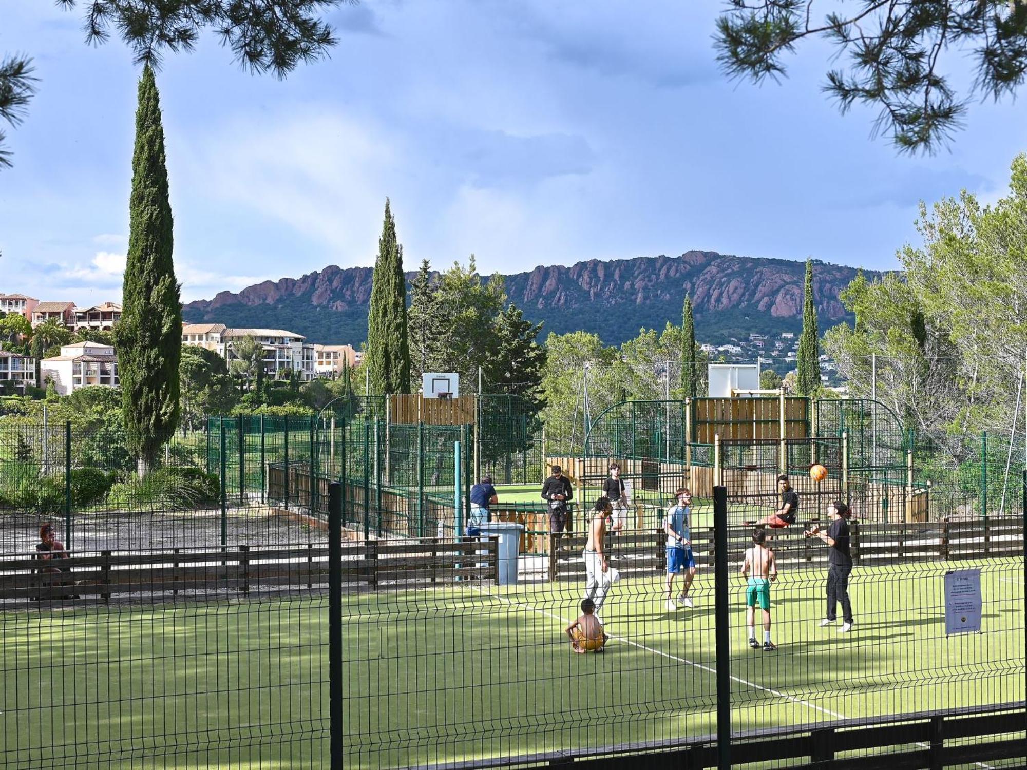 Apartment Village Cap Esterel - Le Village-14 By Interhome Saint-Raphael  Bagian luar foto